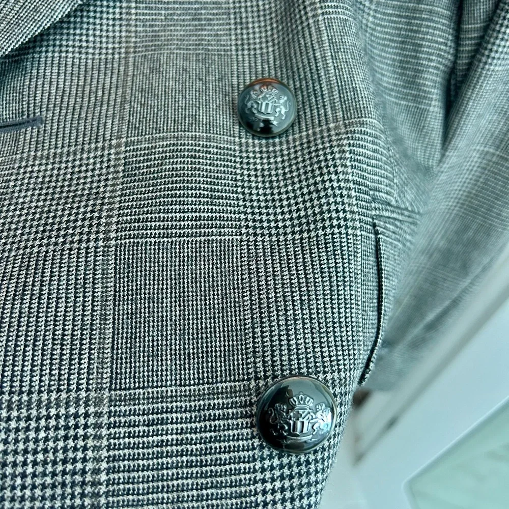 Massimo Dutti Gray Gingham Double-Breasted Blazer with Black Velvet Trim (US 6) - Picture 3 of 6